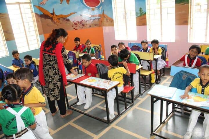 Sheerwood College-Coloring Competition