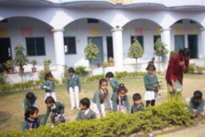 Shri Bihari Lal Kushwaha Memorial Oxford English School-Activity