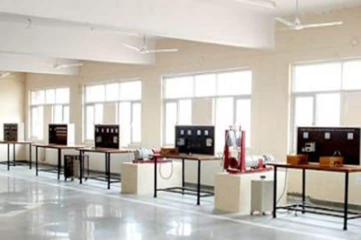 Shri Girraj Maharaj Global Public School-Physics Lab