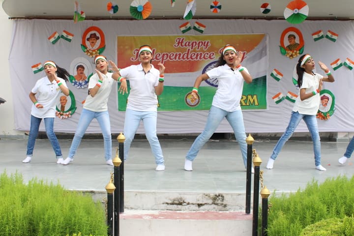 Shri Gulab Rai Montessori Senior Secondary School-Dance