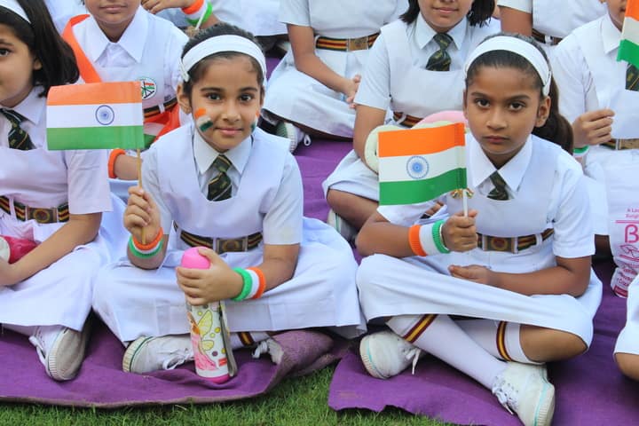 Shri Gulab Rai Montessori Senior Secondary School-Students