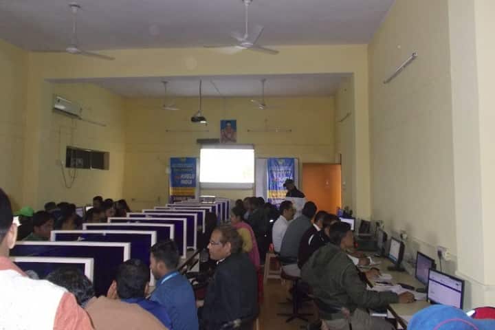 Shri Maha Prabhu Public School-Computer Lab
