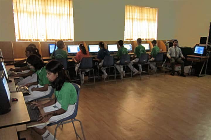 Shri R.S Public School-Computer lab