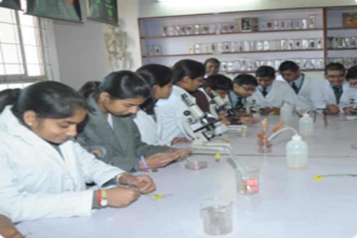 Shri Ram Swaroop Memorial Public School-Biology Lab