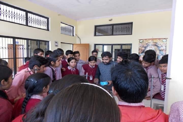 Shri Sai Public School-Physics Lab