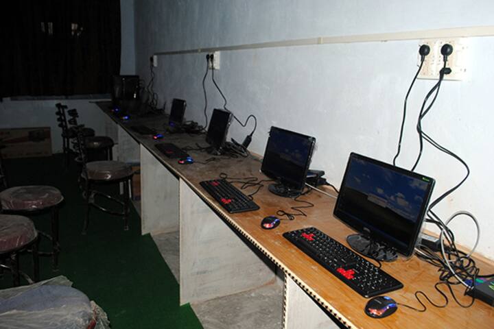 Shrimati Mamta Vidhyalaya- IT Lab