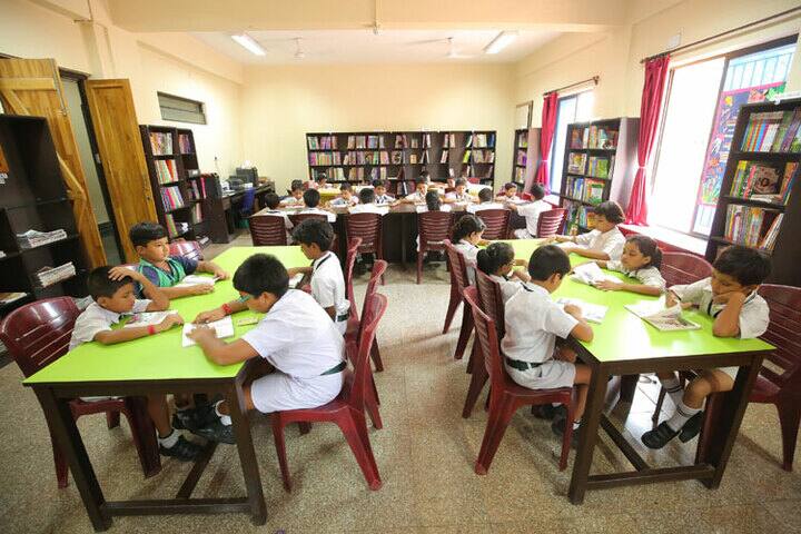 Shringi Rishi Vidyapeeth Public School-Library