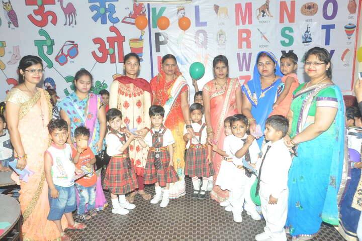 Silver Stone Public School-Mothers Day Celebration