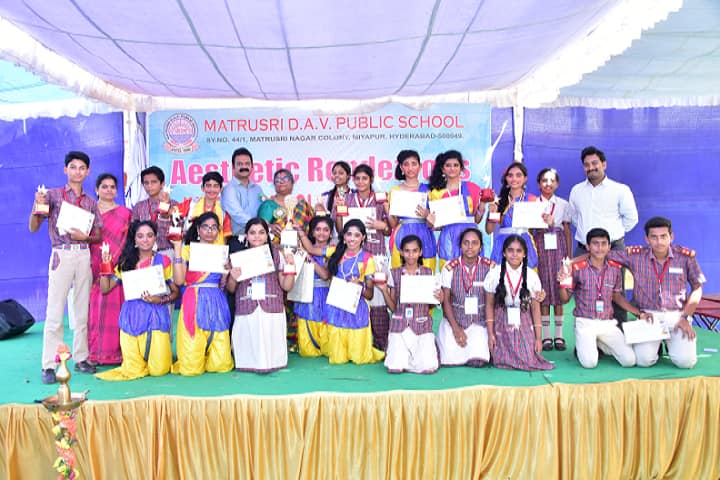 Gmr Varalakshmi Dav Public School-Award Receiving