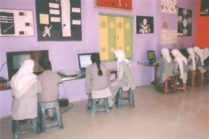 Sir Bilal Convent School-Computer Lab