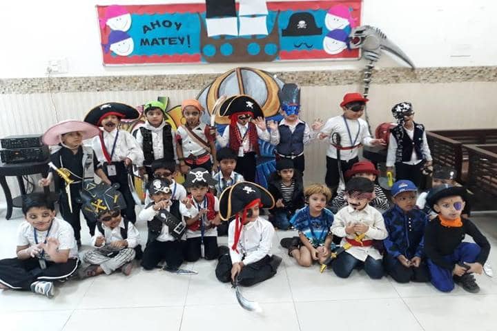 Sir Padampat Singhania Education-Fancy Dress Competition