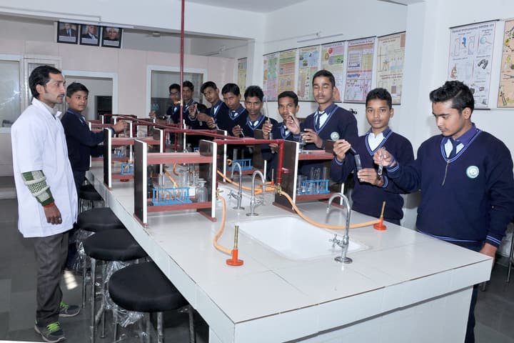 SJP International School-Chemistry Lab