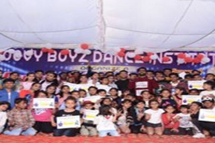Smart Indian Model School-Dance Work Shop