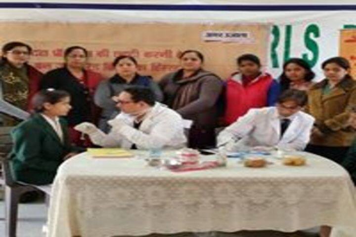 Smt. Kamla Agarwal Girls Public School-Health Check up