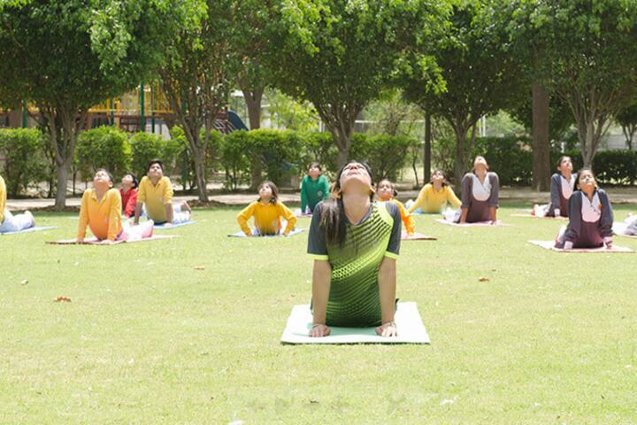 Somerville School-Yoga