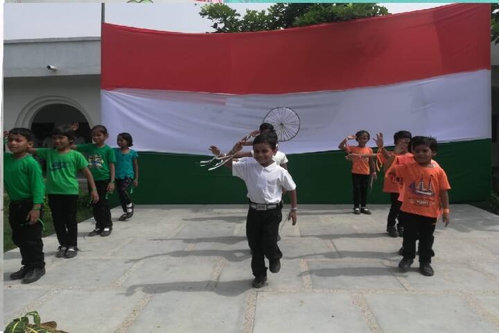 Sri Krishan Sagar Public School-Independence Day