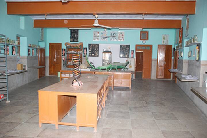 St Josephs School-Biology Lab