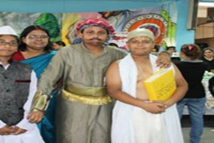 St Thomas School-Fancy Dress