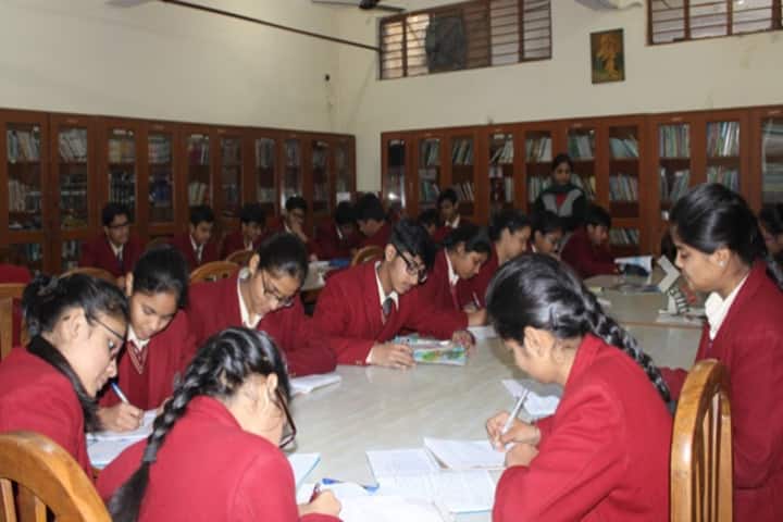 St Thomas School-Library