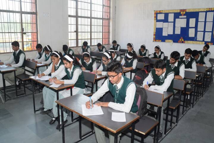 St Aerjay Public School-Classroom