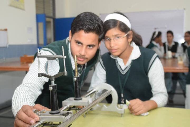 St Aerjay Public School-Physics Lab