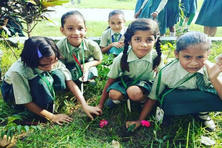 St Al-Haneef Educational Centre-Earth Day