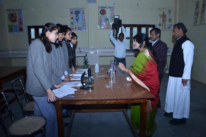 St Dominics Academy-Bio Lab