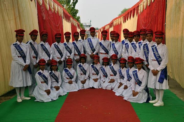 St Josephs School-Group Photo