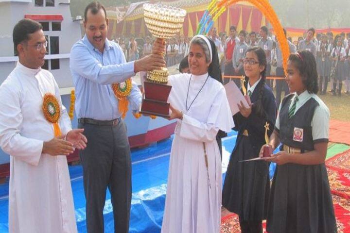 St Pauls School-Award