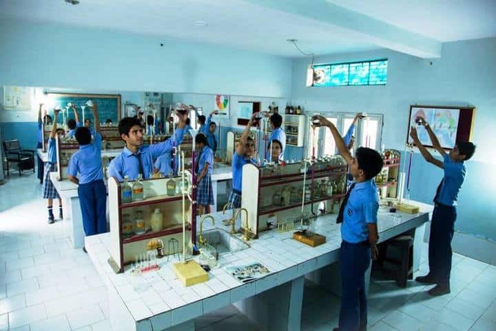 St R C Scientific Convent School-Chemistry Lab