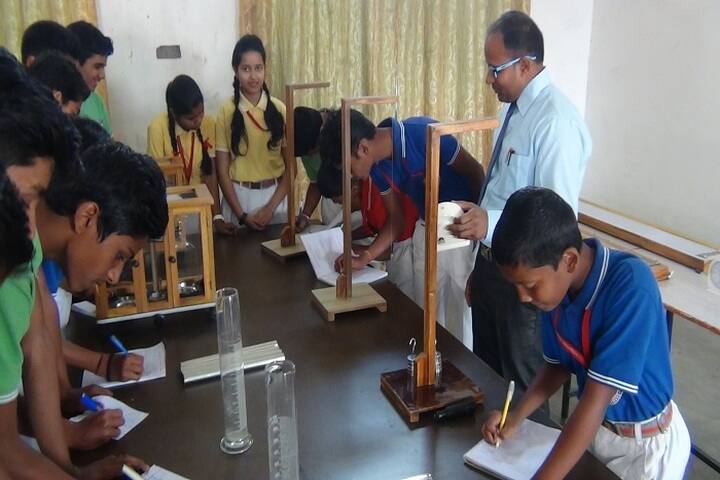 St Thomas International School-Chemistry Lab