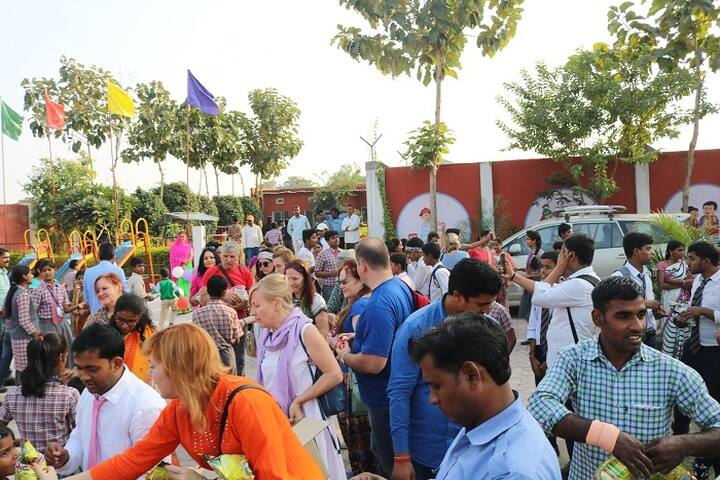 St Thomas International School-School Exhibition