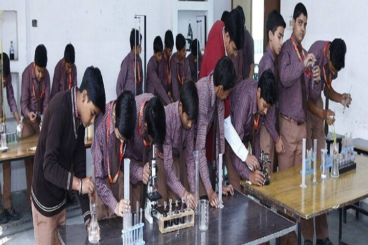 St Vivekanand Public School-Laboratory