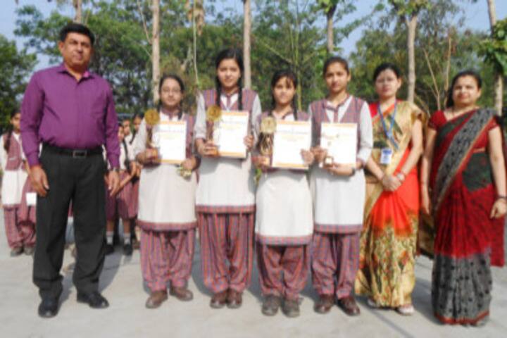 Swarup Foundation Dav Public School-Felicitation
