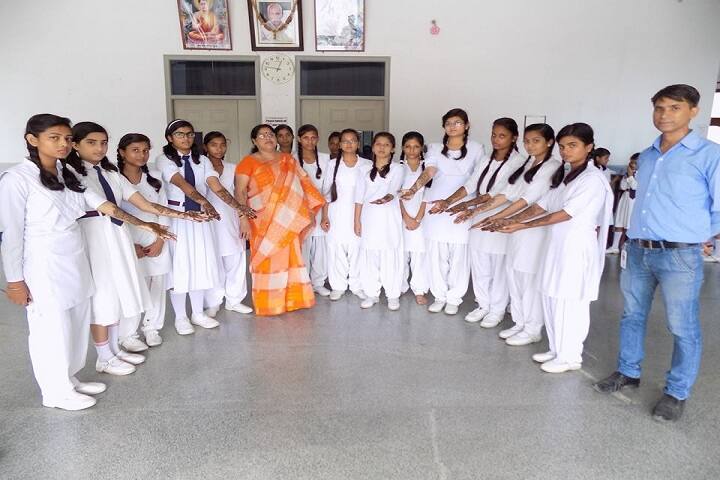 Tathagat Gyansthli-Mehandi Competition