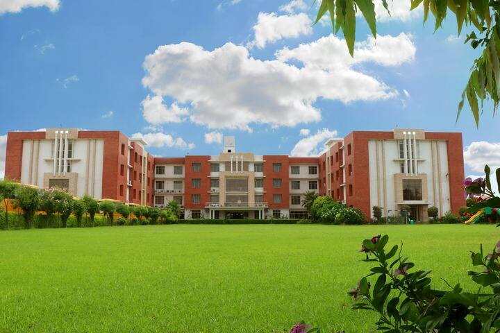 The Adhyyan School-School Building