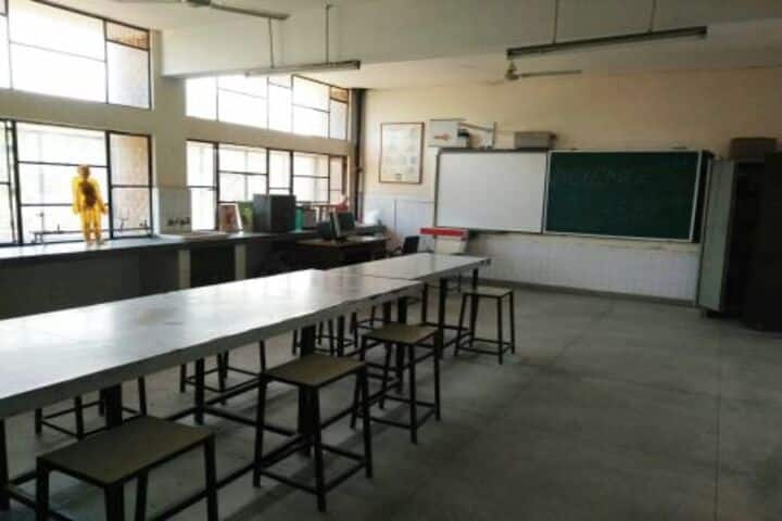 Government Model Senior Secondary School-Lab