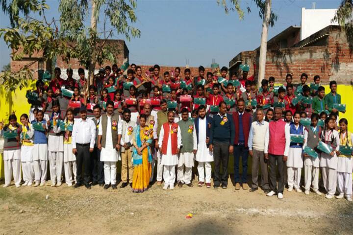 The City Montessori School-Group Photo