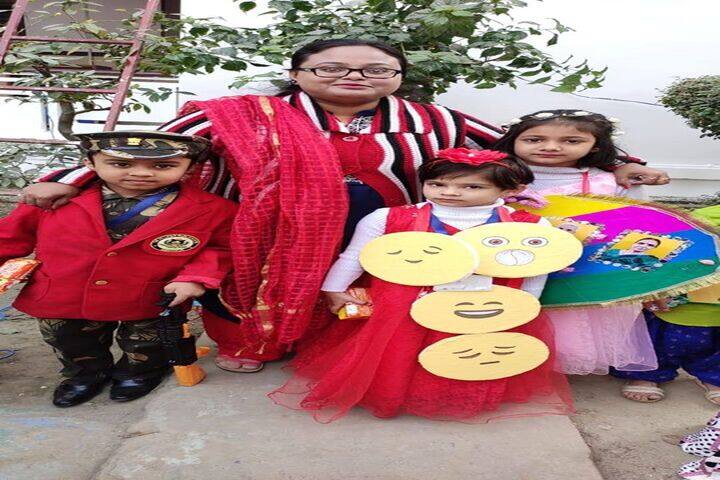 The Pillars Public School-Fancy Dress Compitition
