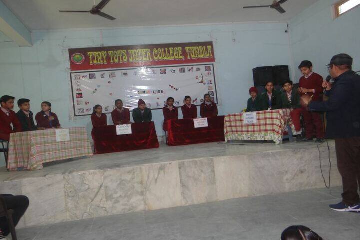 Tiny Tots English Medium School-Quiz competition