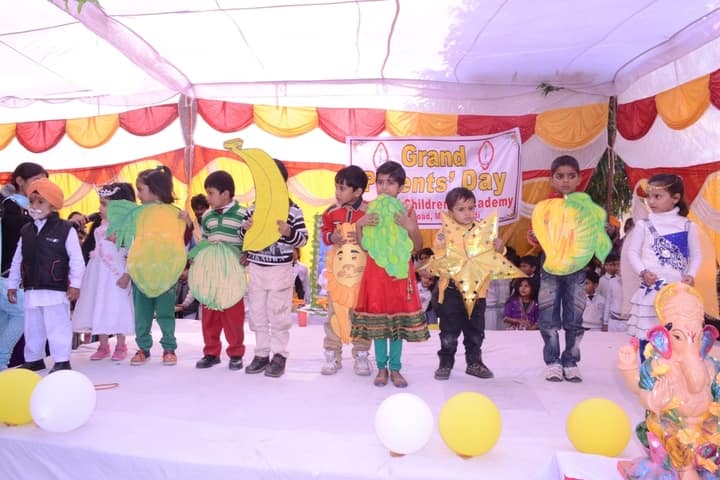 Uma Devi Childrens Academy-Grand Parents Day