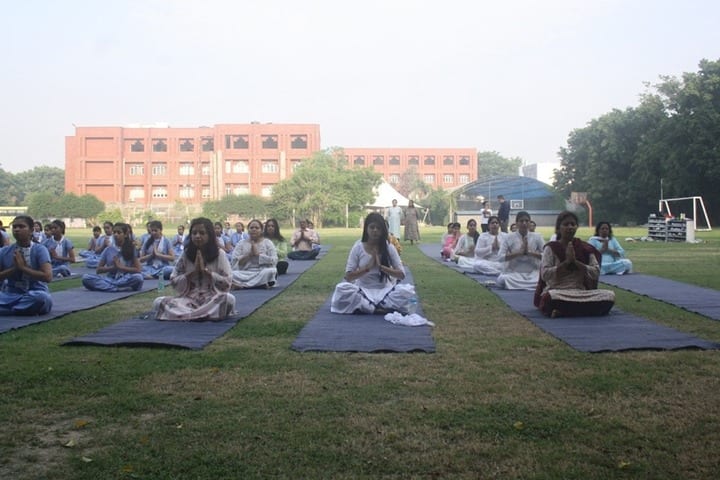 Uttam School For Girls-Yoga Day