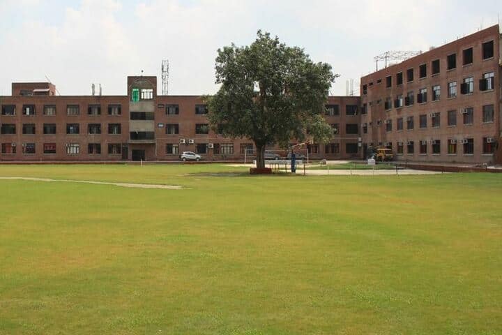 Vanasthali Public School-Campus View