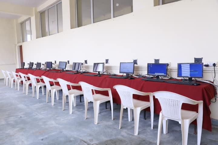 Vidhya International School-Computer Lab
