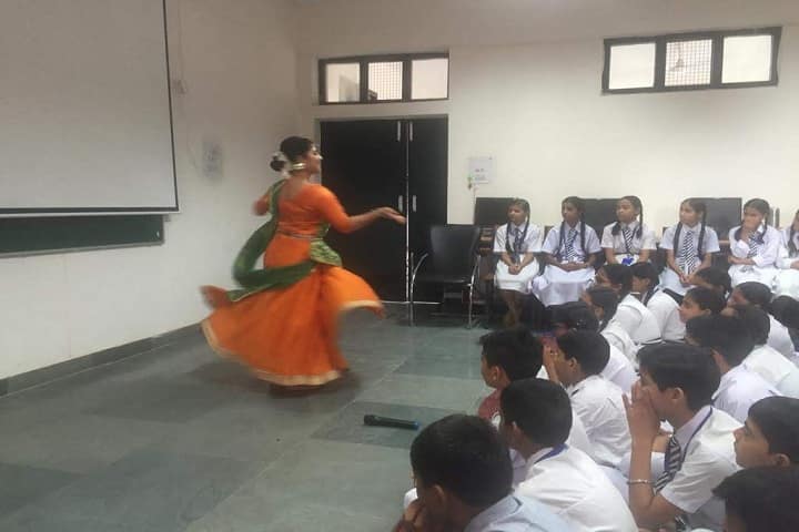 Government Model High School-Dance Performance