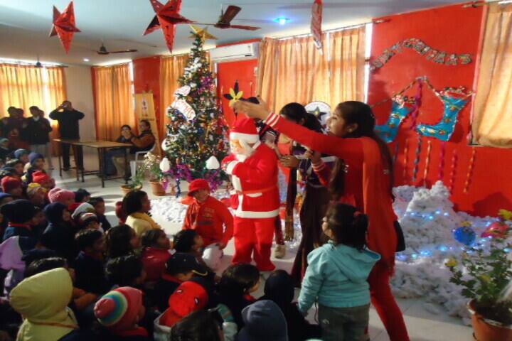 Vidyawati Nigam Memorial Public School-Christmas Celebrations