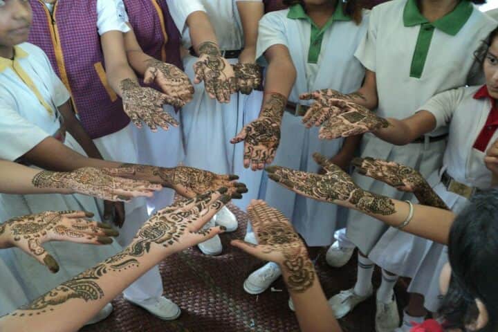 Vishwa Bandhu Academy-Mehndi Competition