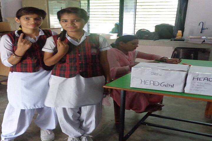 Vivekananda Shishu Mandir School-Voting