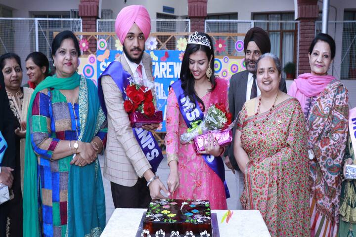 Guru Nanak Public School-Farewell Party