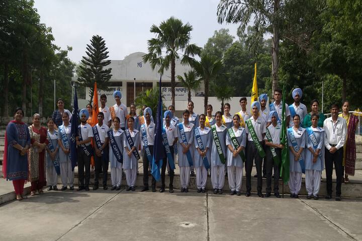 Guru Nanak Public School-Student Council